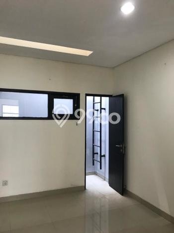 Dijual Rumah 3 Kamar Lokasi Strategis Nyaman dan Strategis di Kelapa Gading Dijual Rumah 3 Kamar Lokasi Strategis Nyaman dan Strategis di Kelapa Gading