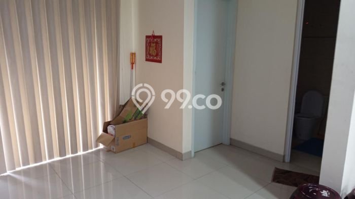 For Sale! Luxury House LT 230m2 Desain Modern di Green Lake City For Sale! Luxury House LT 230m2 Desain Modern di Green Lake City