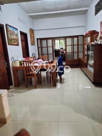Unit Kost Dijual di Kuningan dengan 20 Kamar Area Strategis Unit Kost Dijual di Kuningan dengan 20 Kamar Area Strategis