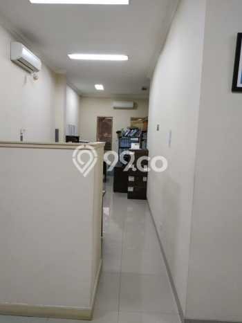 Rumah Luxury Modern Siap Huni di Ragunan Jakarta Selatan Rumah Luxury Modern Siap Huni di Ragunan Jakarta Selatan