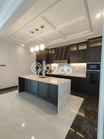 Siap Huni Rumah Mewah 4 Kamar di Kebayoran Baru Dekat ke Mana Saja Siap Huni Rumah Mewah 4 Kamar di Kebayoran Baru Dekat ke Mana Saja