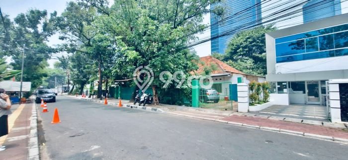 Dijual Tanah di , Luas 694m2m², Area Strategis Dijual Tanah di , Luas 694m2m², Area Strategis