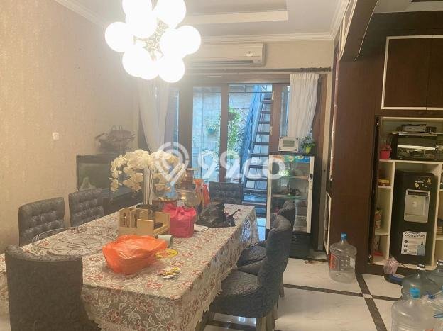 Rumah Elit Modern Tanpa Renovasi di Kebagusan Jakarta Selatan Rumah Elit Modern Tanpa Renovasi di Kebagusan Jakarta Selatan