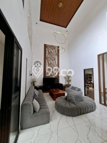 Rumah Eksklusif Siap Huni LT 700m2 di Cibinong, Bogor Rumah Eksklusif Siap Huni LT 700m2 di Cibinong, Bogor