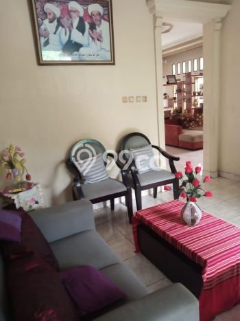 Rumah Elit Modern Siap Huni di Condet Jakarta Timur Rumah Elit Modern Siap Huni di Condet Jakarta Timur