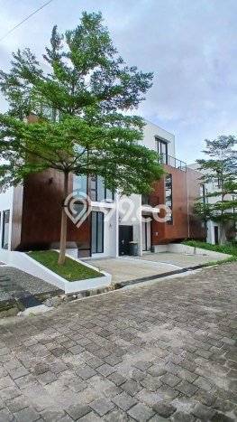 Rumah Modern Cantik 3 KT Bisa Langsung Pindah di Antapani Rumah Modern Cantik 3 KT Bisa Langsung Pindah di Antapani