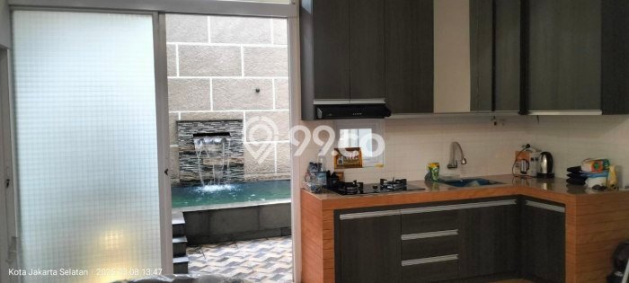 Rumah Luxury Modern Tanpa Renovasi di Kebagusan Jakarta Selatan Rumah Luxury Modern Tanpa Renovasi di Kebagusan Jakarta Selatan