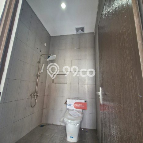 Rumah Modern 3 KT di Cibubur Jakarta Timur Rumah Modern 3 KT di Cibubur Jakarta Timur