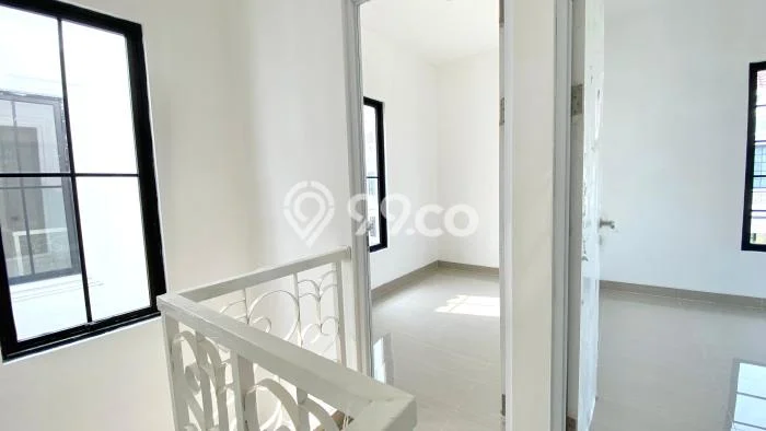 Jual Rumah Modern 2 KT di Jababeka, Bekasi Jual Rumah Modern 2 KT di Jababeka, Bekasi