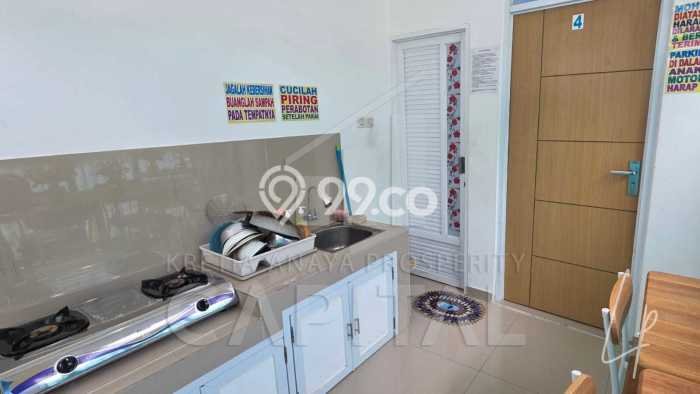Aset Investasi! Kost Dijual di Jatinangor, Sumedang, 12 KT, 12 KM, Luas 240m2 Aset Investasi! Kost Dijual di Jatinangor, Sumedang, 12 KT, 12 KM, Luas 240m2