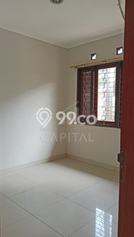 Siap Huni Rumah Mewah 4 Kamar di Babakan Ciparay Dekat ke Mana Saja Siap Huni Rumah Mewah 4 Kamar di Babakan Ciparay Dekat ke Mana Saja