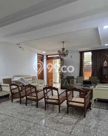 Rumah Elit Modern Tanpa Renovasi di Riau Bandung Rumah Elit Modern Tanpa Renovasi di Riau Bandung