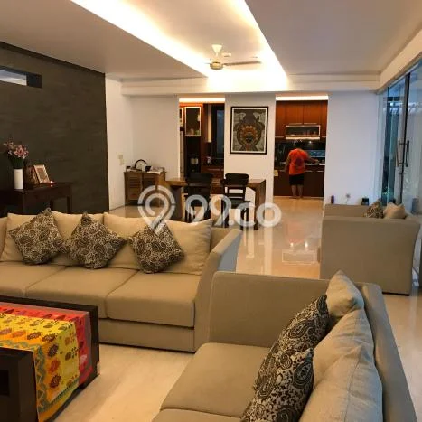 Rumah sewa siap pakai 4 KT di Permata Hijau, Jakarta Selatan Rumah sewa siap pakai 4 KT di Permata Hijau, Jakarta Selatan