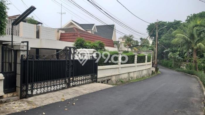 Jual Rumah Luas Megah Dengan View Cantik di Simprug, Jakarta Selatan Jual Rumah Luas Megah Dengan View Cantik di Simprug, Jakarta Selatan