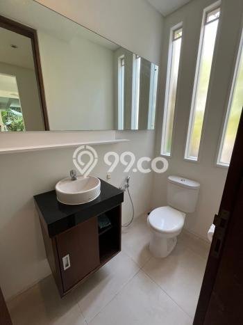 PRIME AREA! Rumah di SCBD, 3 KT, Lingkungan Elite, Luas 250m² LB 225m² PRIME AREA! Rumah di SCBD, 3 KT, Lingkungan Elite, Luas 250m² LB 225m²