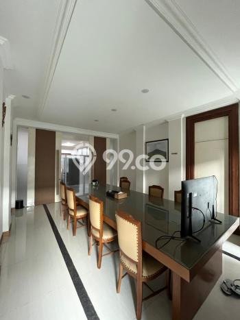 Unit Ruko Dijual di Jakarta Selatan LT 416m2 & LB 709m2 Unit Ruko Dijual di Jakarta Selatan LT 416m2 & LB 709m2