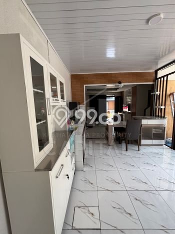 Sewa Rumah Harga Terjangkau di Kota Baru Parahyangan Bandung Punya 3 Kamar Tidur Sewa Rumah Harga Terjangkau di Kota Baru Parahyangan Bandung Punya 3 Kamar Tidur