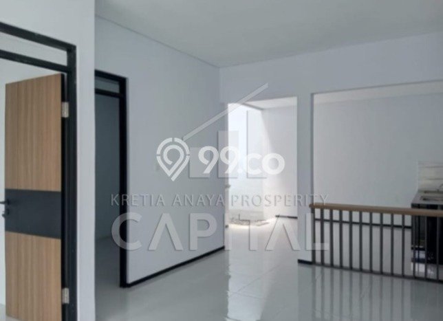 Rumah Modern 2 KT LT 90m2 di Taman Kopo Indah Rumah Modern 2 KT LT 90m2 di Taman Kopo Indah