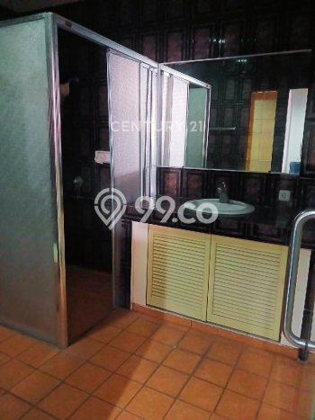 Untuk Dijual Ruko di Kelapa Gading Jakarta Utara LT 184m2 / LB 274m2 Untuk Dijual Ruko di Kelapa Gading Jakarta Utara LT 184m2 / LB 274m2