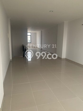 Area Strategis! Disewakan Ruko Lokasi Kelapa Gading, Jakarta Utara Cocok untuk Bisnis Area Strategis! Disewakan Ruko Lokasi Kelapa Gading, Jakarta Utara Cocok untuk Bisnis