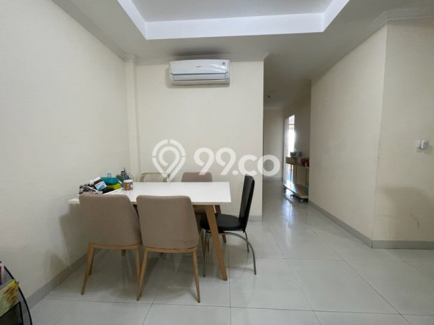 Dijual Apartemen 4 KT 2 KM di Kelapa Gading Dijual Apartemen 4 KT 2 KM di Kelapa Gading