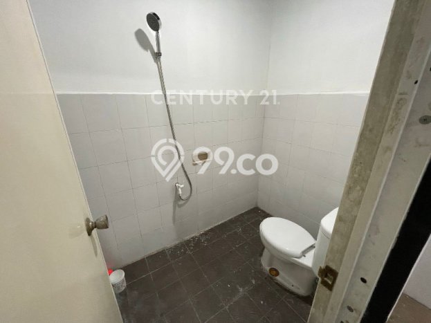 Ruko Area Komersial Kawasan Kelapa Gading, Luas 144m2m², Jalan Utama Ruko Area Komersial Kawasan Kelapa Gading, Luas 144m2m², Jalan Utama