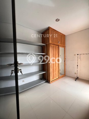 Jual Rumah Mewah Megah Dengan View Cantik di Cirendeu, Jakarta Selatan Jual Rumah Mewah Megah Dengan View Cantik di Cirendeu, Jakarta Selatan