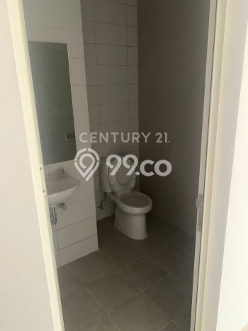 Area Strategis! Disewakan Ruko Lokasi Kelapa Gading, Jakarta Utara Cocok untuk Bisnis Area Strategis! Disewakan Ruko Lokasi Kelapa Gading, Jakarta Utara Cocok untuk Bisnis