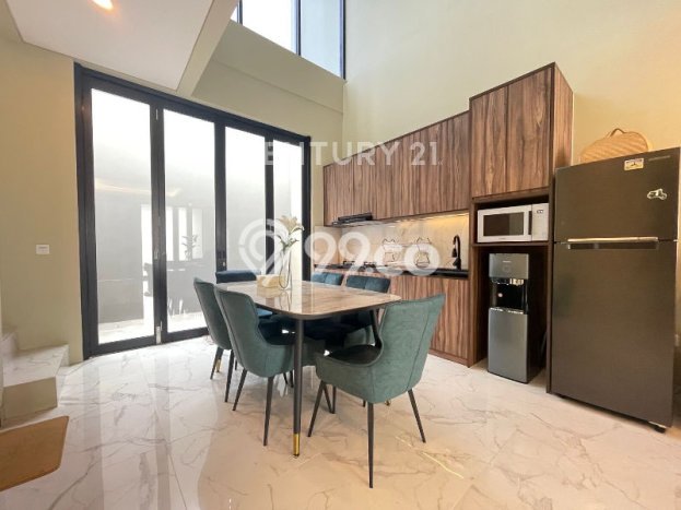 Rumah Luxury Modern Tanpa Renovasi di Pulomas Jakarta Timur Rumah Luxury Modern Tanpa Renovasi di Pulomas Jakarta Timur