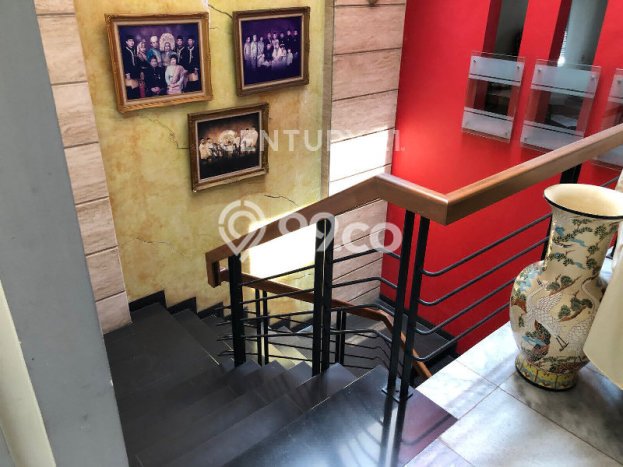 Dijual Hunian Mewah dengan Fasilitas Sekitar Komplit di Jatinegara, Jakarta Timur Dijual Hunian Mewah dengan Fasilitas Sekitar Komplit di Jatinegara, Jakarta Timur