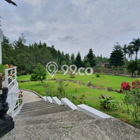 Vila Kawasan Cimacan, Area 1838m², Lokasi Strategis Vila Kawasan Cimacan, Area 1838m², Lokasi Strategis