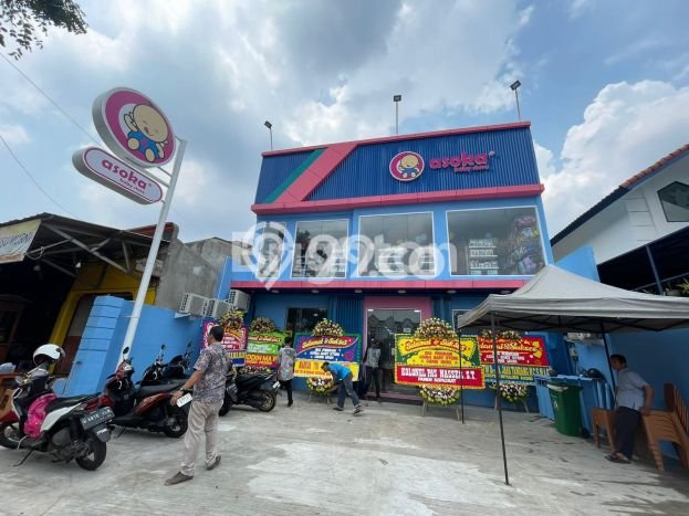 Untuk Dijual! Ruko di Graha Raya Tangerang LT 200m2 / LB 400m2 Kawasan Strategis Untuk Dijual! Ruko di Graha Raya Tangerang LT 200m2 / LB 400m2 Kawasan Strategis