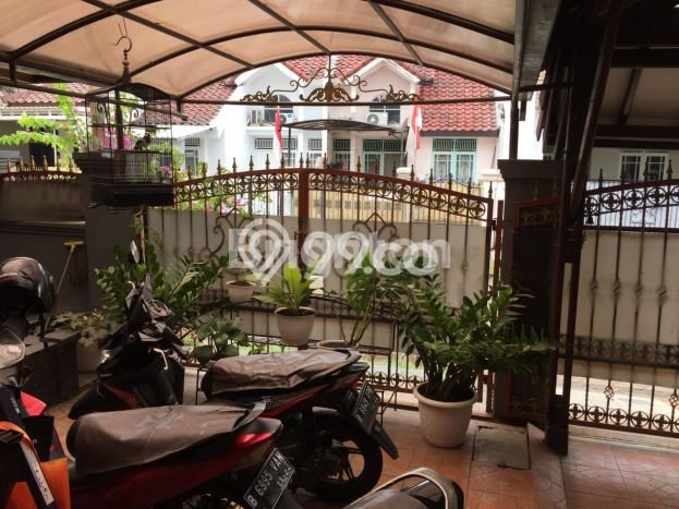 Rumah Luas Asri 5 KT Siap Huni di Banjar Wijaya Tangerang Rumah Luas Asri 5 KT Siap Huni di Banjar Wijaya Tangerang