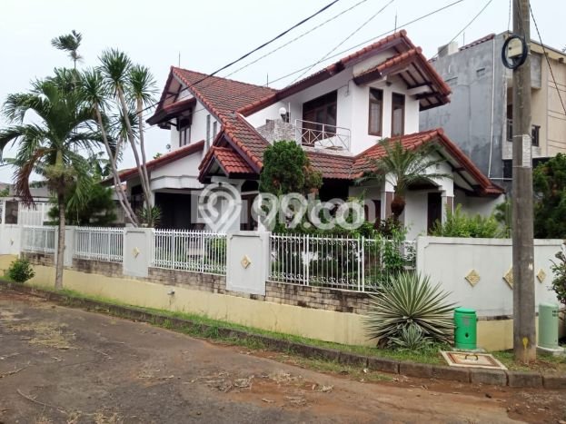 Jual Rumah Mewah Elegan Dengan View Cantik di Serpong Villa Melati Mas, Tangerang Selatan Jual Rumah Mewah Elegan Dengan View Cantik di Serpong Villa Melati Mas, Tangerang Selatan