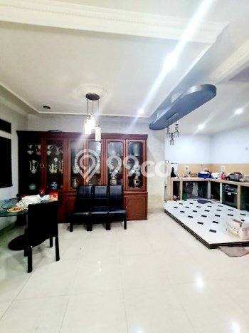 Best Deal Hunian Premium Ideal dan Luas di Tebet, Jakarta Selatan Best Deal Hunian Premium Ideal dan Luas di Tebet, Jakarta Selatan