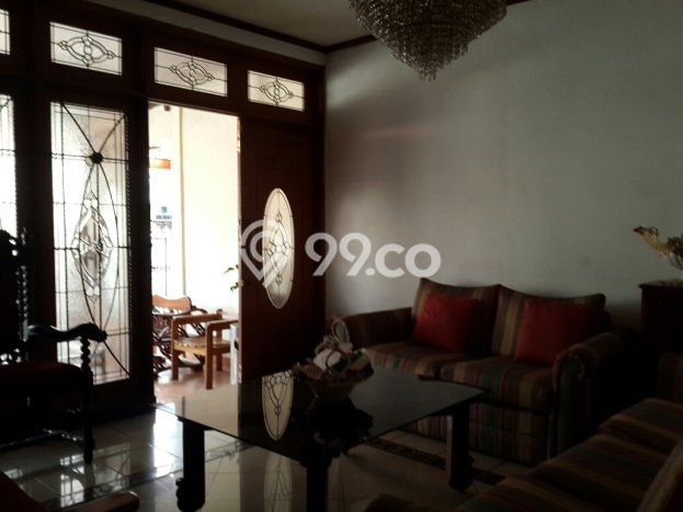 Siap Huni Hunian Elit 5 Kamar di Tebet Dekat ke Mana Saja Siap Huni Hunian Elit 5 Kamar di Tebet Dekat ke Mana Saja