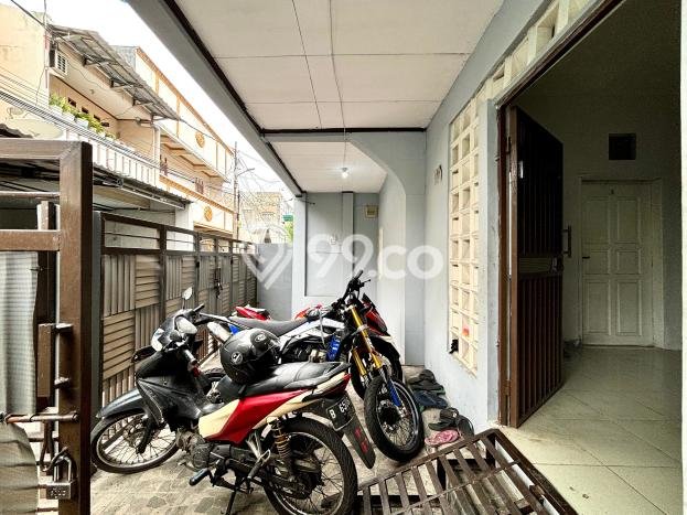 Rumah Modern 11 KT di Bukit Duri Jakarta Selatan Unfurnished Rumah Modern 11 KT di Bukit Duri Jakarta Selatan Unfurnished