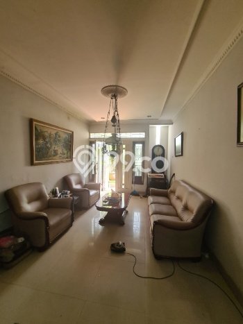 Best Deal Hunian Premium Ideal dan Luas di Tebet, Jakarta Selatan Best Deal Hunian Premium Ideal dan Luas di Tebet, Jakarta Selatan