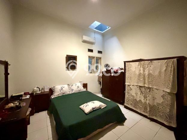 Siap Huni Hunian Elit 6 Kamar di Tebet Dekat ke Mana Saja Siap Huni Hunian Elit 6 Kamar di Tebet Dekat ke Mana Saja