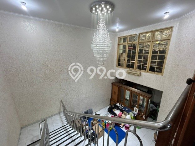 Rumah EXCLUSIVE di Tebet, Jakarta Selatan, LT 220m² LB 350m² KESEMPATAN TERBATAS! Rumah EXCLUSIVE di Tebet, Jakarta Selatan, LT 220m² LB 350m² KESEMPATAN TERBATAS!