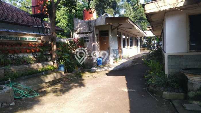 Hunian Mewah Siap Huni LT 1540m2 di Coblong, Bandung Hunian Mewah Siap Huni LT 1540m2 di Coblong, Bandung
