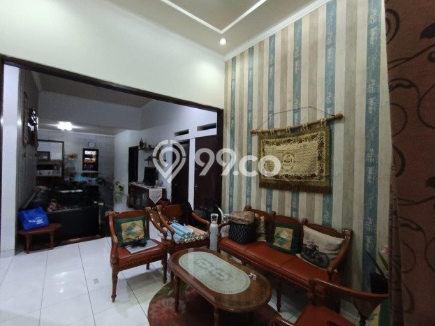 LIMITED OFFER! Rumah Premium area Arcamanik, Luas 176m2m² Bangunan 130m2m² LIMITED OFFER! Rumah Premium area Arcamanik, Luas 176m2m² Bangunan 130m2m²