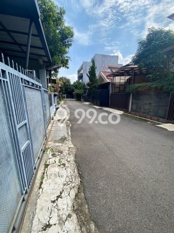 Dijual Rumah 4 Kamar Lokasi Strategis Nyaman dan Strategis di Antapani Dijual Rumah 4 Kamar Lokasi Strategis Nyaman dan Strategis di Antapani