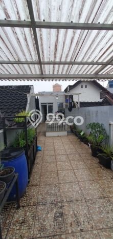 Rumah Modern Cantik 4 Kamar Bisa Langsung Pindah di Arcamanik Rumah Modern Cantik 4 Kamar Bisa Langsung Pindah di Arcamanik