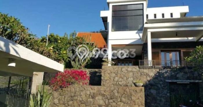 Dijual Rumah Elit Exclusive di Coblong, Bandung Dijual Rumah Elit Exclusive di Coblong, Bandung