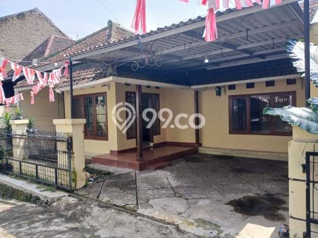 Dijual Cepat Rumah 2 KT 1 KM di Arcamanik, Bandung Dijual Cepat Rumah 2 KT 1 KM di Arcamanik, Bandung