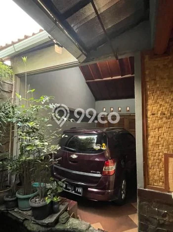 LOKASI PREMIUM! Rumah Strategis di Arcamanik, LT 241m2m² Bangunan 121m2m² LOKASI PREMIUM! Rumah Strategis di Arcamanik, LT 241m2m² Bangunan 121m2m²