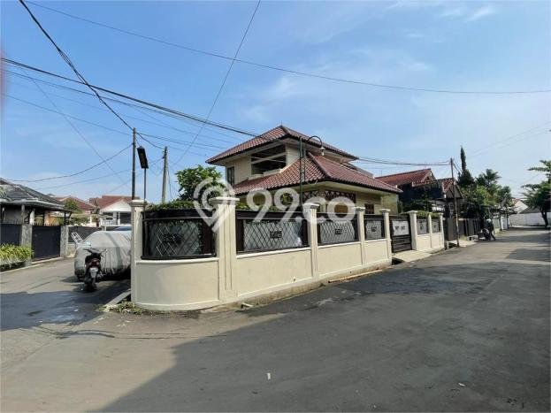 Rumah Elit Modern Siap Huni di Buah Batu Bandung Rumah Elit Modern Siap Huni di Buah Batu Bandung
