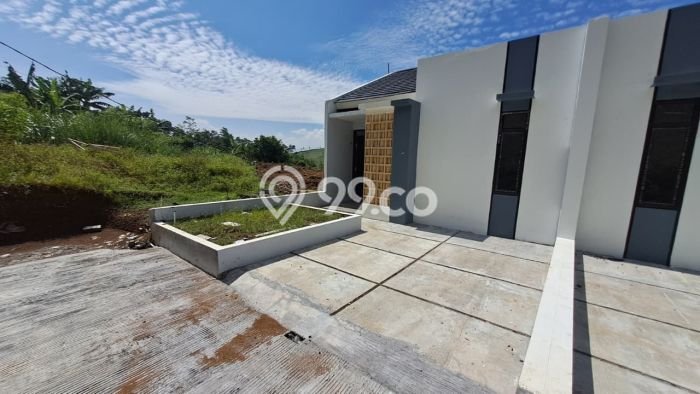 Rumah Murah LT 72m2 di Kota Baru Parahyangan Lingkungan Asri Rumah Murah LT 72m2 di Kota Baru Parahyangan Lingkungan Asri
