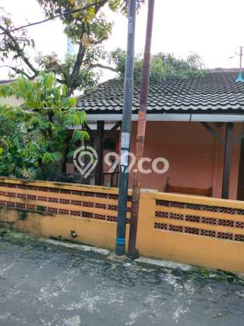 Rumah di Gede Bage, Luas 169m2m², Bangunan 123m2m² Rumah di Gede Bage, Luas 169m2m², Bangunan 123m2m²
